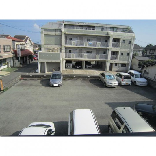 エスティアム帯山 月極駐車場