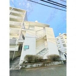 ハイツ清香