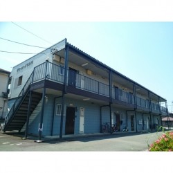 グリーンハイツ大川