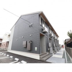 トリシア小山