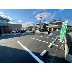 Heliodor miho B 月極駐車場 (P004)