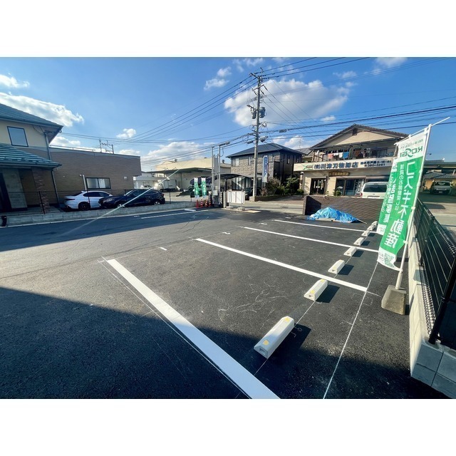 Heliodor miho B 月極駐車場