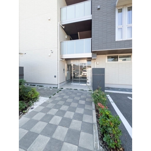 シャーメゾンSin (0102)の画像(3)