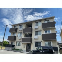 シャルマンファミール