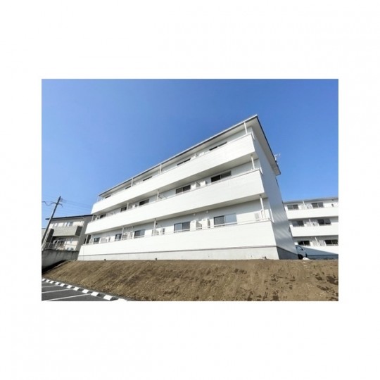 フォレストヒルズ B