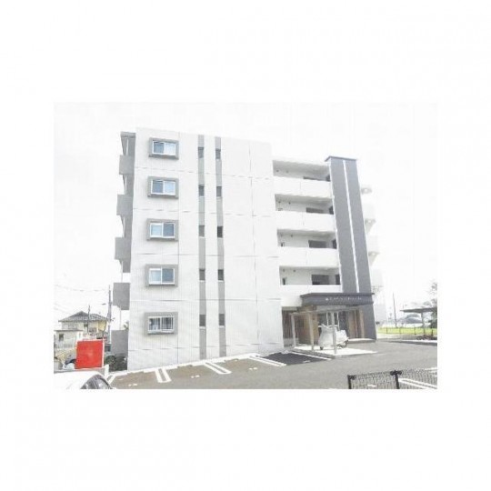 ロイヤルサクシード飛田