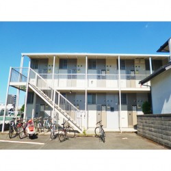 レオパレスパークサイド南熊本 (0202)