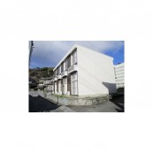 レオパレス花岡