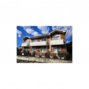 グレース・ガーデン・トミー