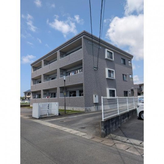 スペイシャス湖東